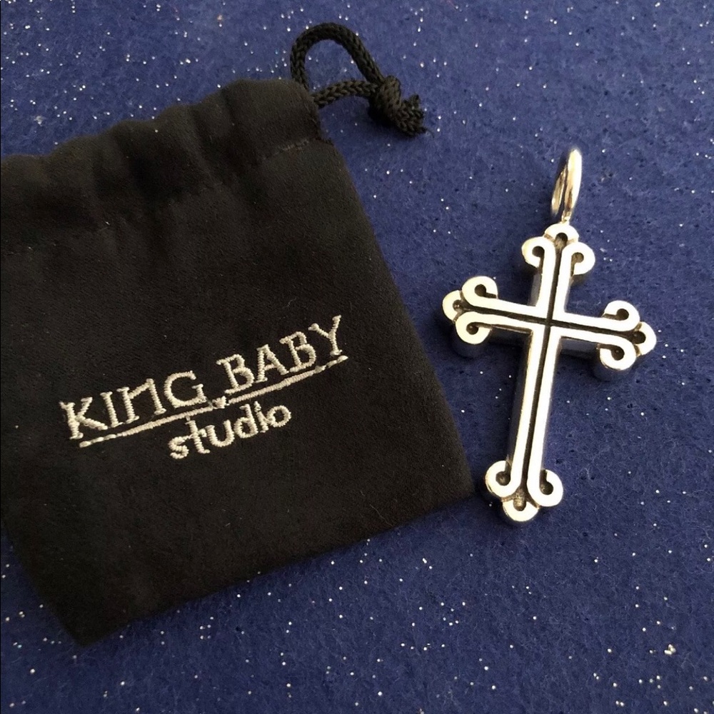 🚫SOLD🚫King Baby Studio S.S Large Cross K13-5046